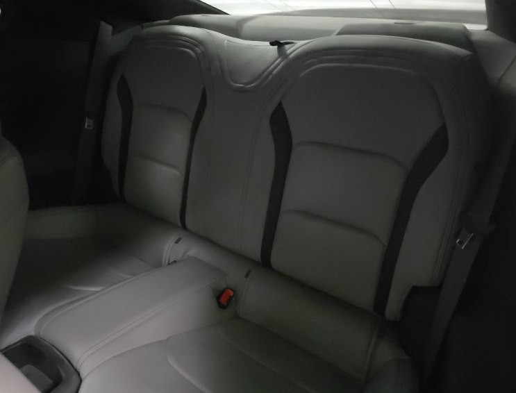 2017 Chevrolet Camaro Image 6