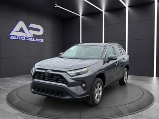 Image for 2023 Toyota Rav4 XLE KBB VALUE 26L WOW ID: 7250474