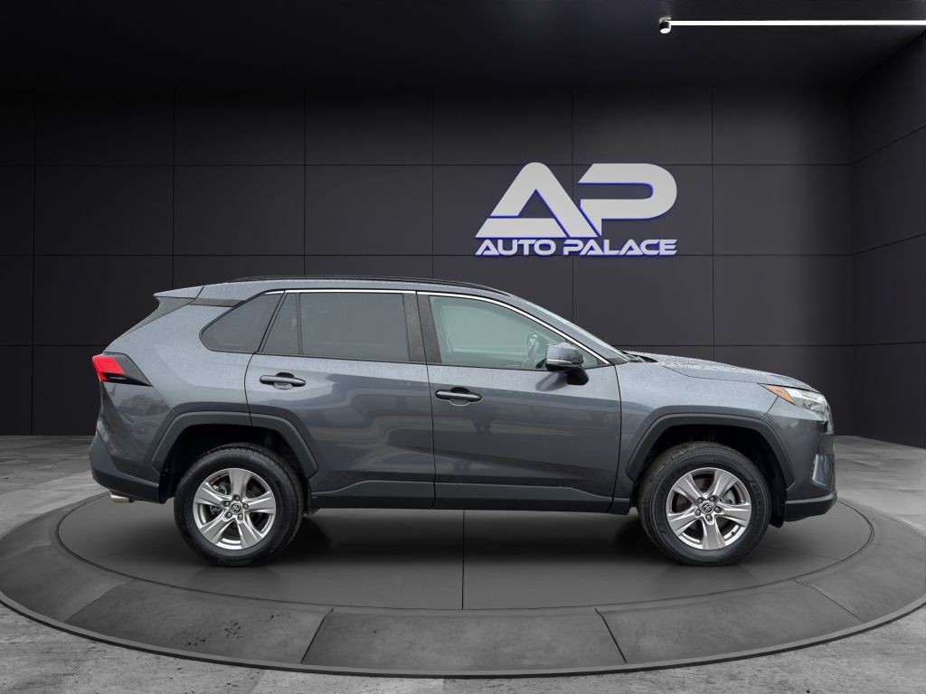 2023 Toyota Rav4 Image 8