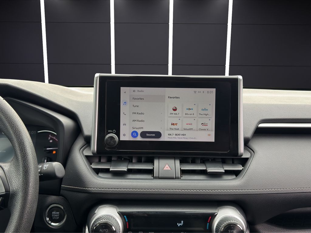 2023 Toyota Rav4 Image 18