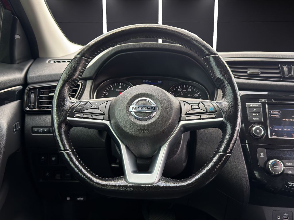 2022 Nissan Rogue Image 16