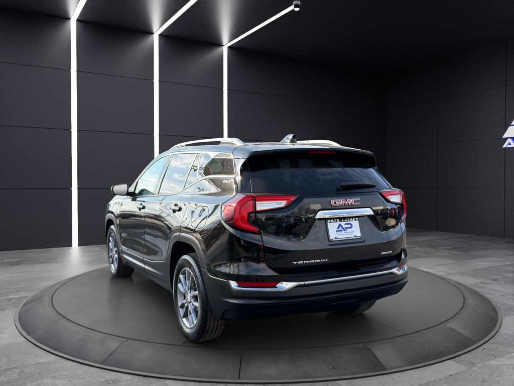 2023 GMC Terrain Image 4