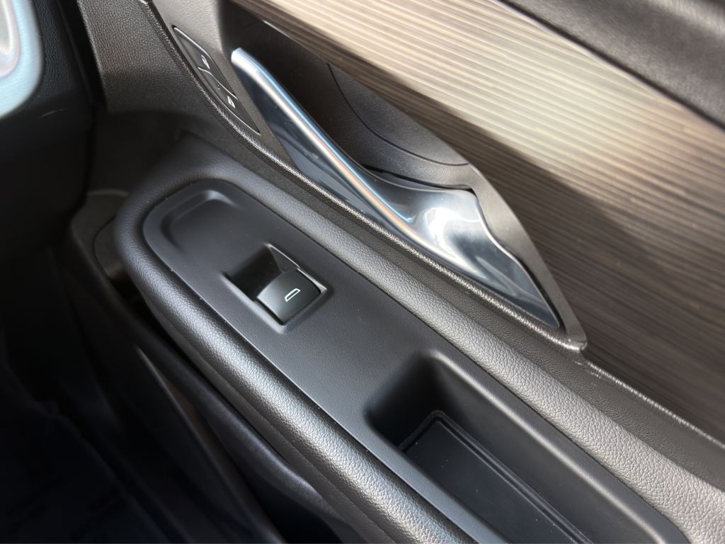 2023 GMC Terrain Image 15