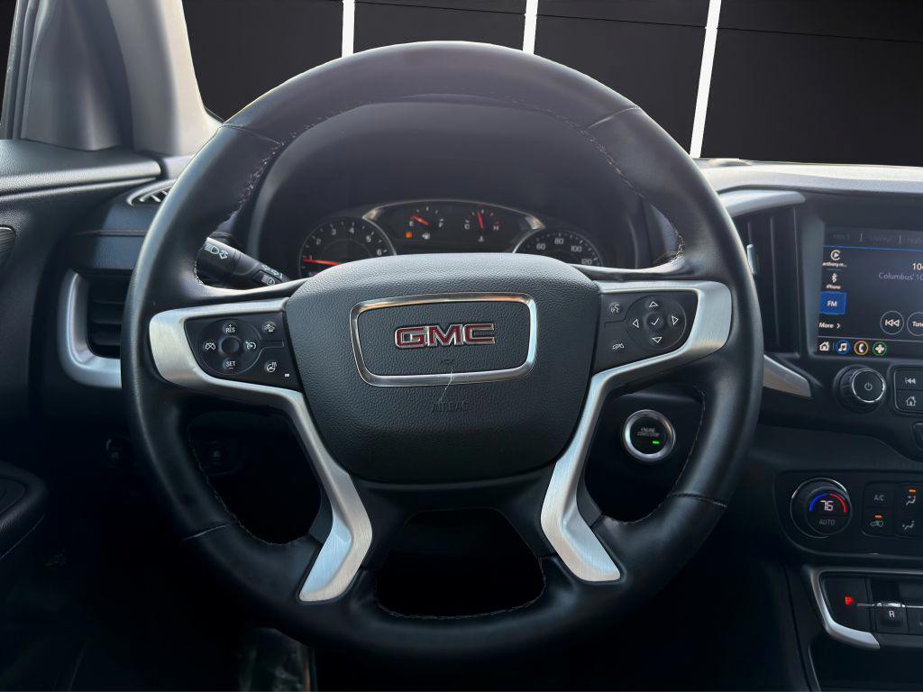 2023 GMC Terrain Image 16
