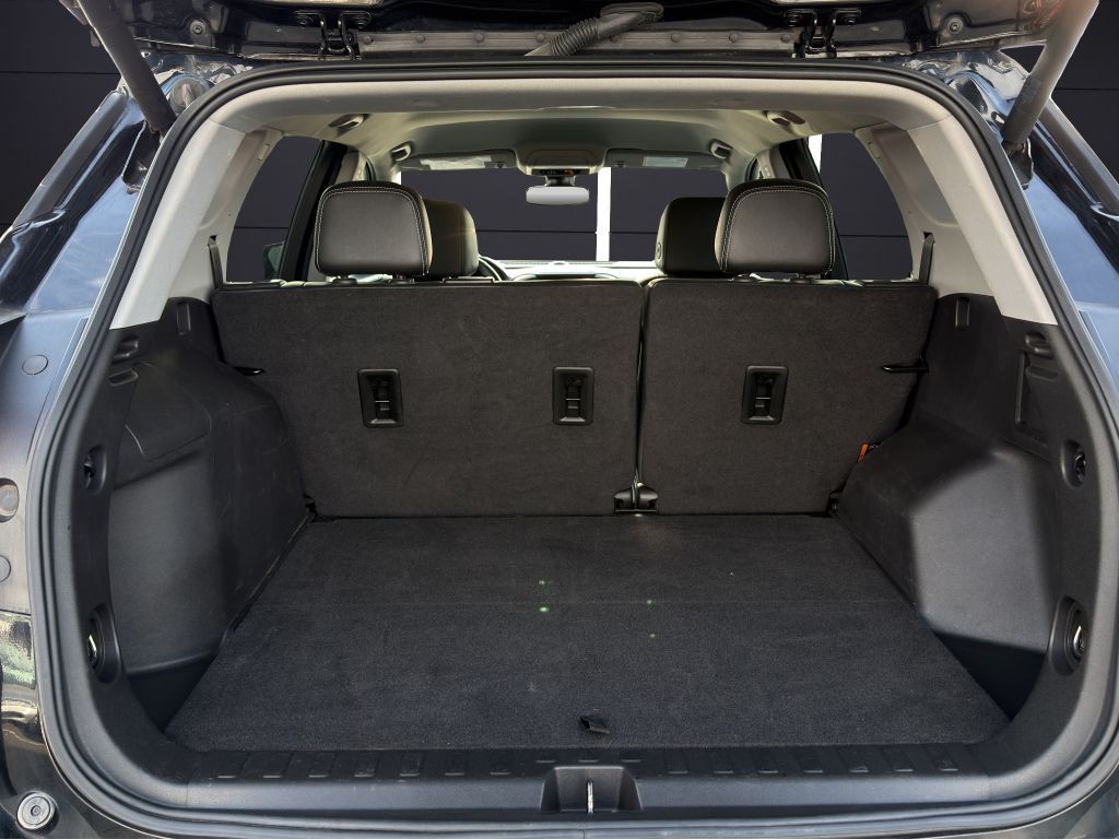 2023 GMC Terrain Image 21