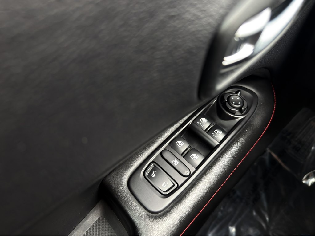 2021 Jeep Compass Image 9