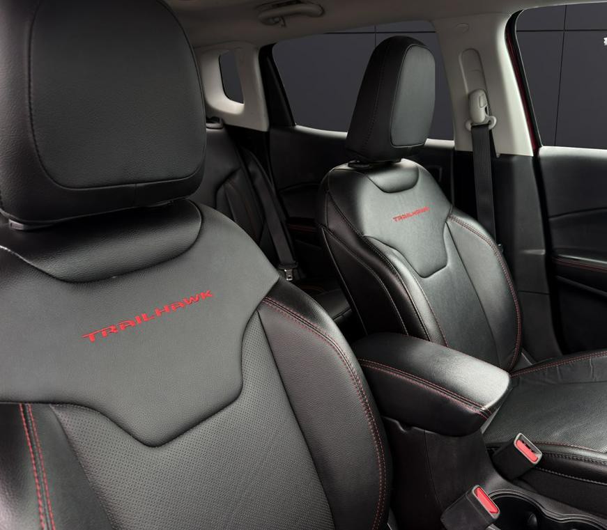 2021 Jeep Compass Image 12