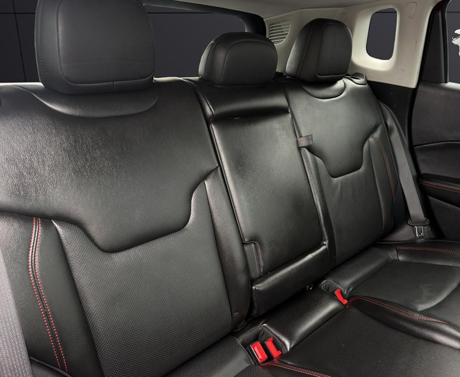 2021 Jeep Compass Image 19
