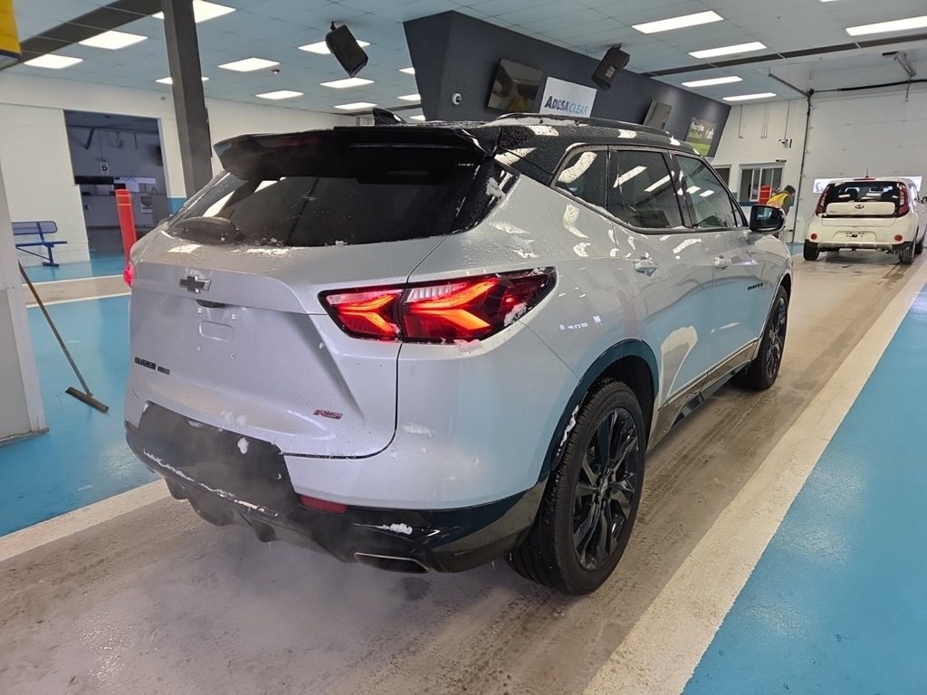 2022 Chevrolet Blazer Image 2