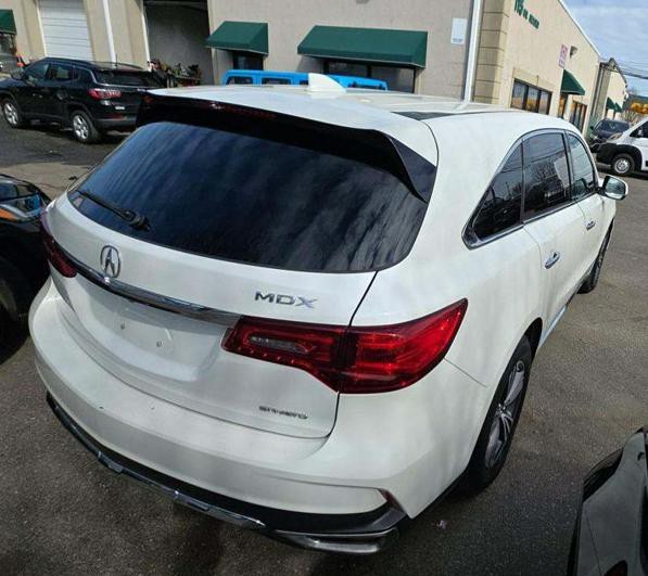 2018 Acura MDX Image 2