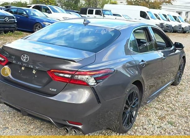 2023 Toyota Camry Image 2