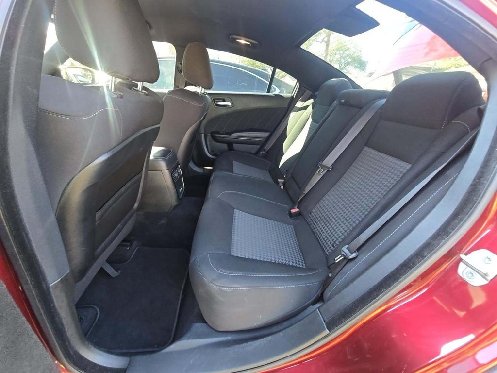 2022 Dodge Charger Image 6