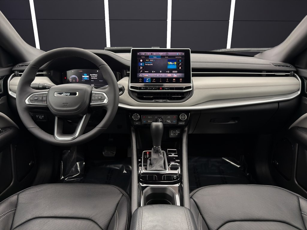 2025 Jeep Compass Image 13