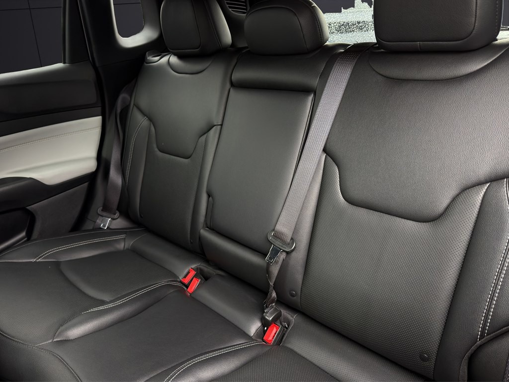 2025 Jeep Compass Image 22
