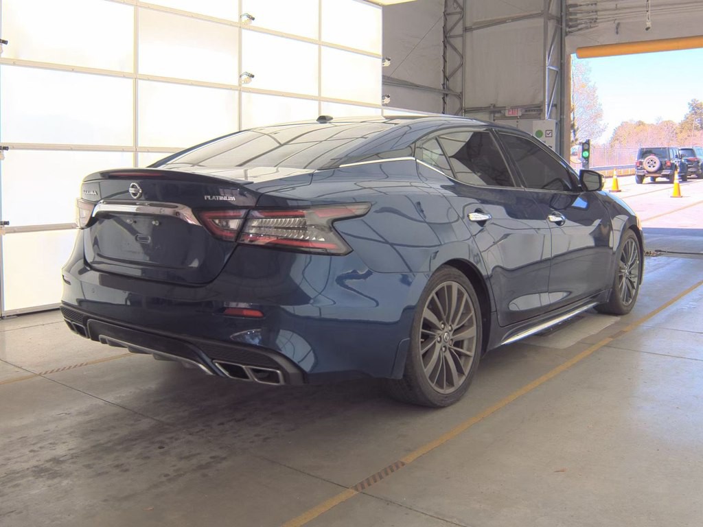 2019 Nissan Maxima Image 2