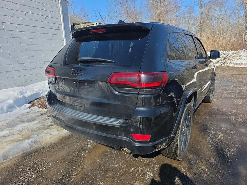2020 Jeep Grand Cherokee Image 2