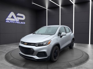 Image for 2019 Chevrolet Trax LS KBB VALUE 11K WOW ID: 7304751