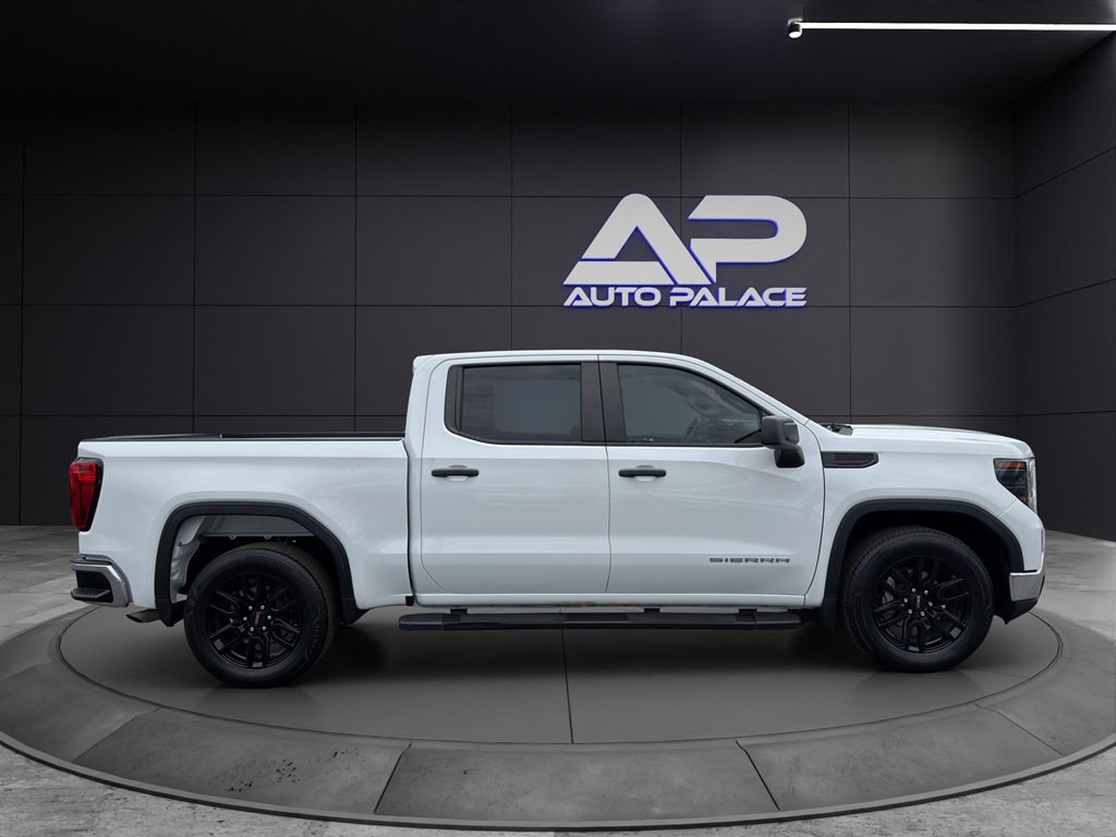 2024 GMC Sierra Image 8
