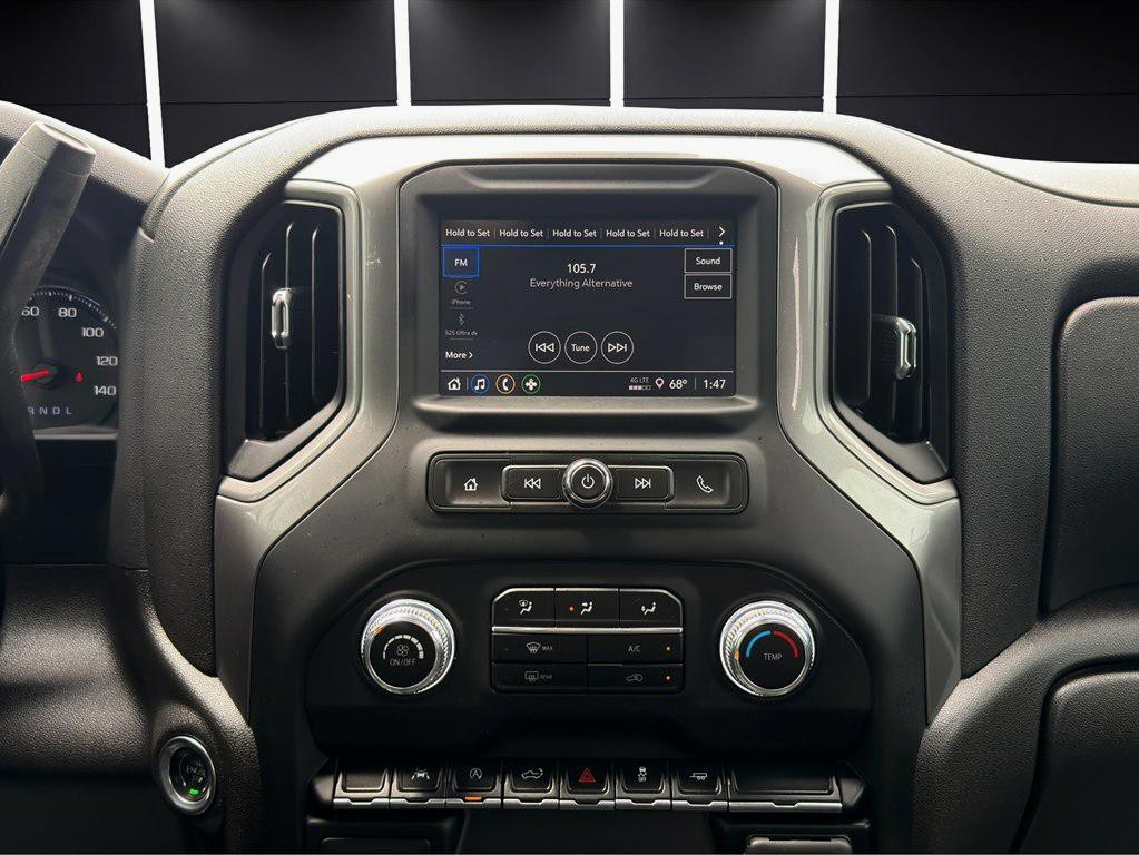 2024 GMC Sierra Image 18