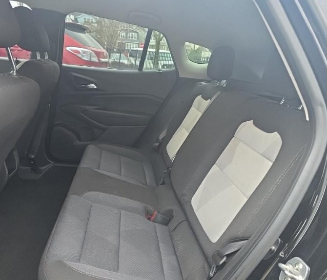 2024 Chevrolet Trax Image 6