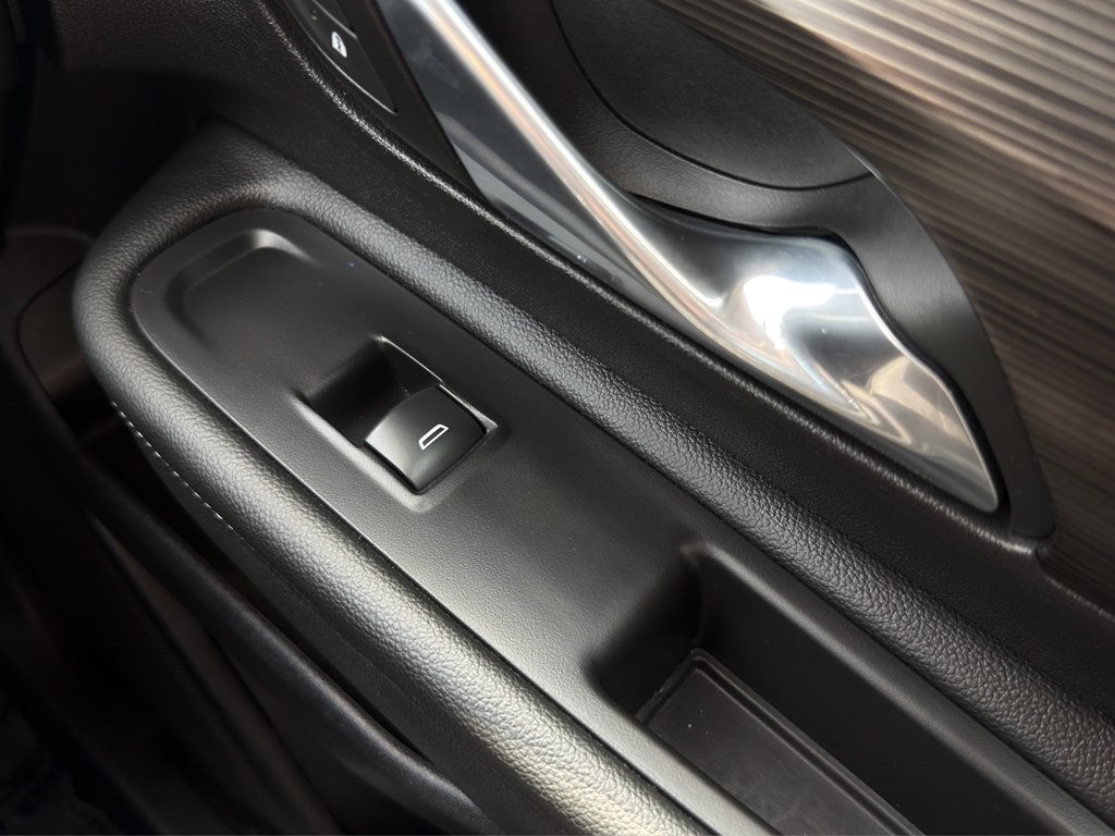 2024 GMC Terrain Image 15