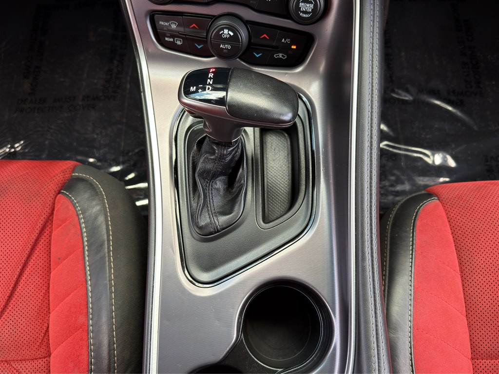 2019 Dodge Challenger Image 19