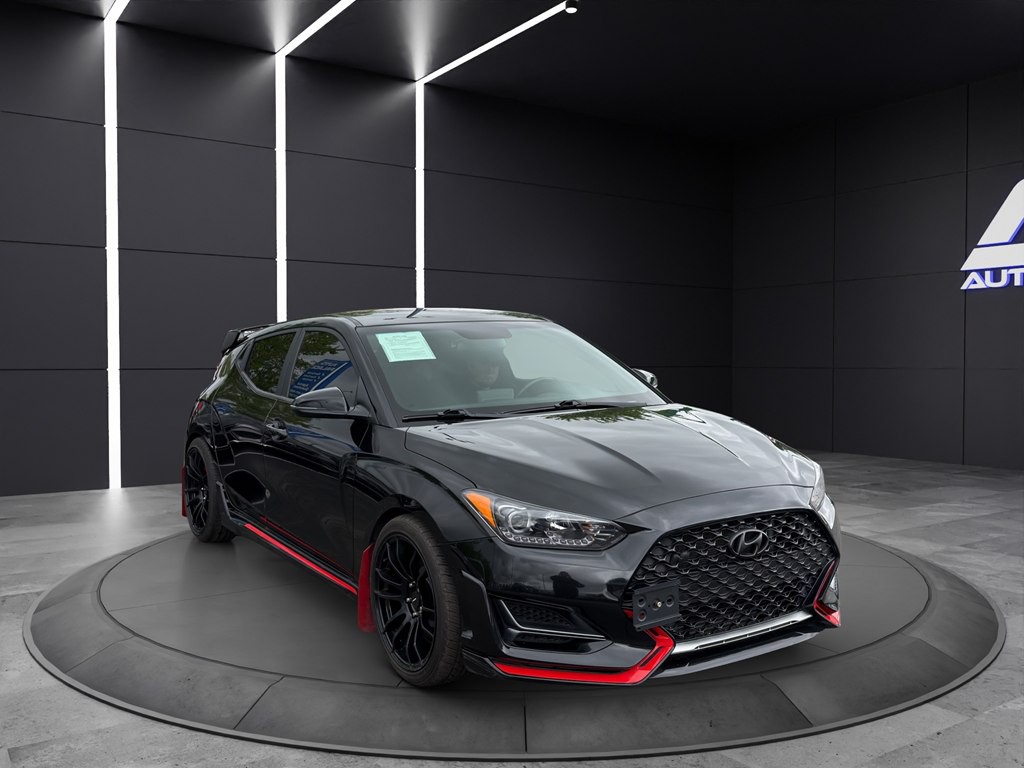 2020 Hyundai Veloster Image 3