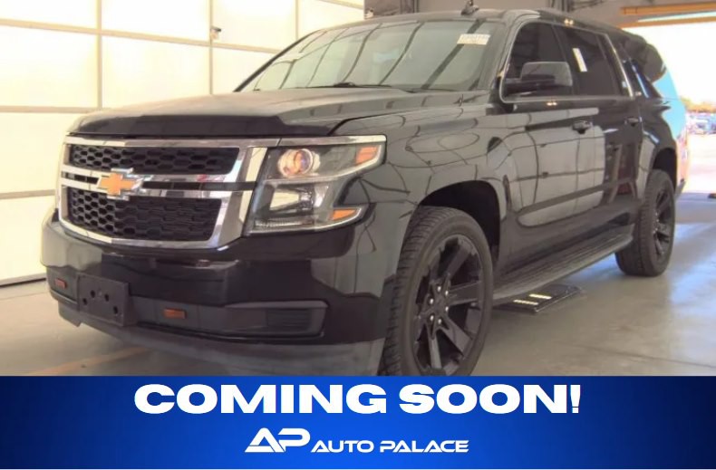 2016 Chevrolet Suburban Image 1