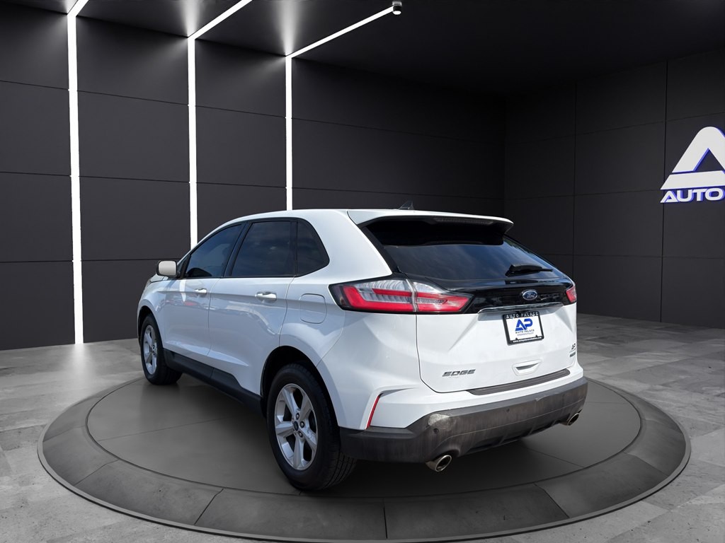 2020 Ford Edge Image 4