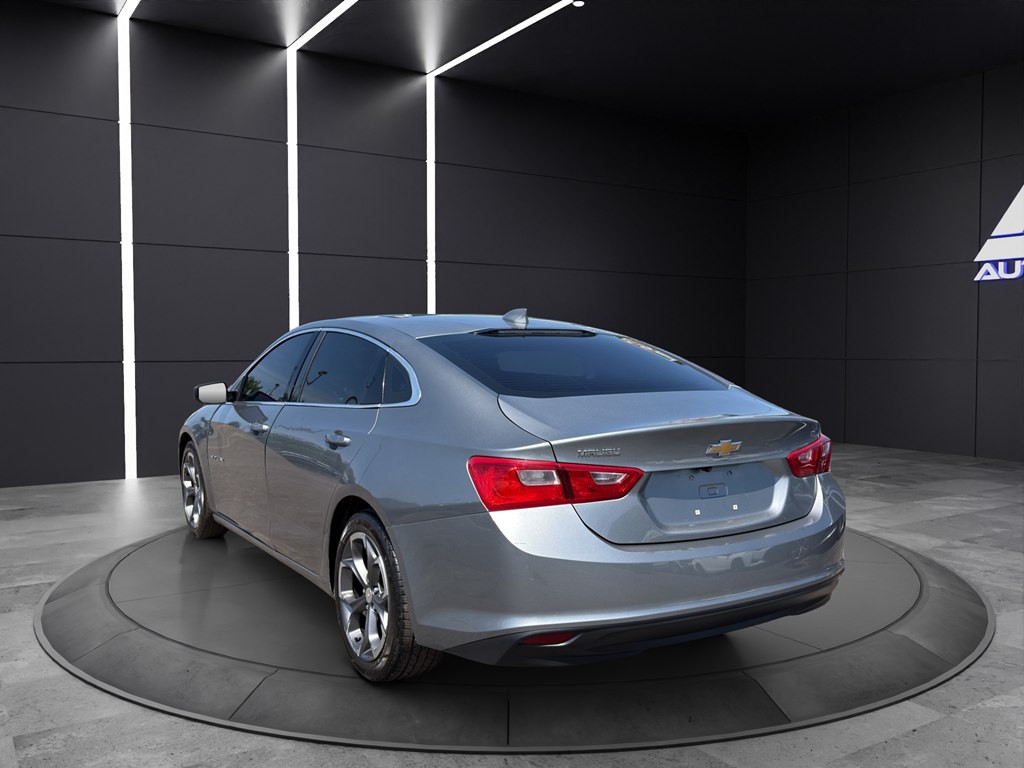 2023 Chevrolet Malibu Image 4