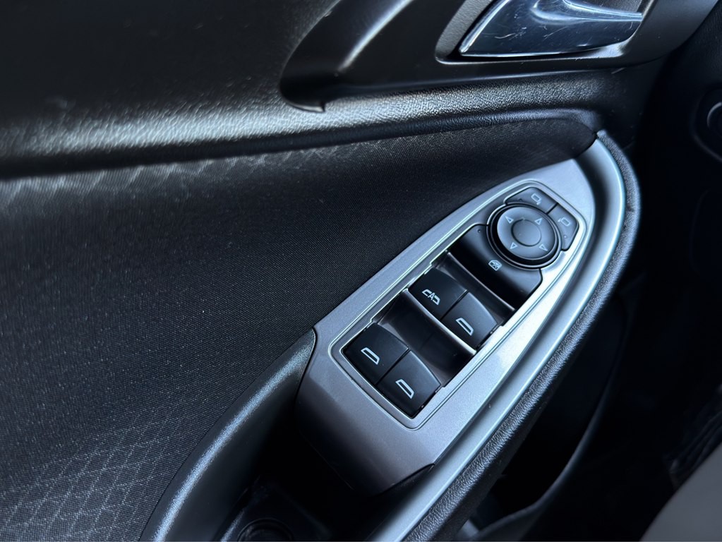 2023 Chevrolet Malibu Image 11