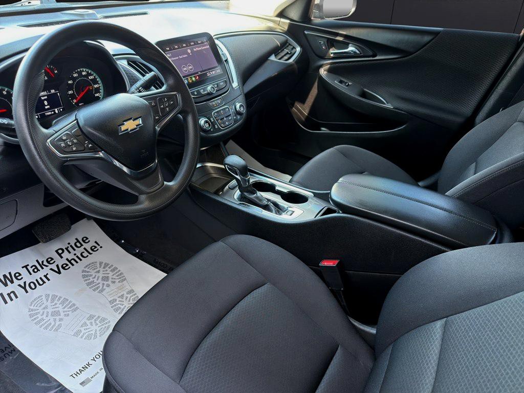 2023 Chevrolet Malibu Image 12