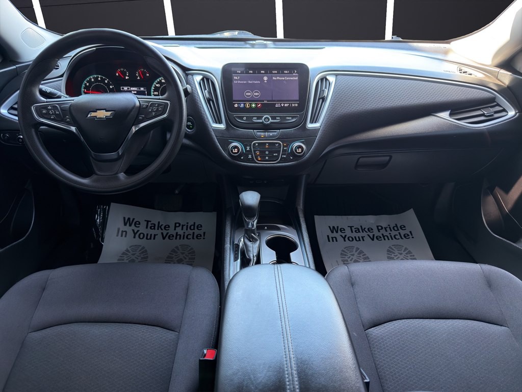 2023 Chevrolet Malibu Image 13