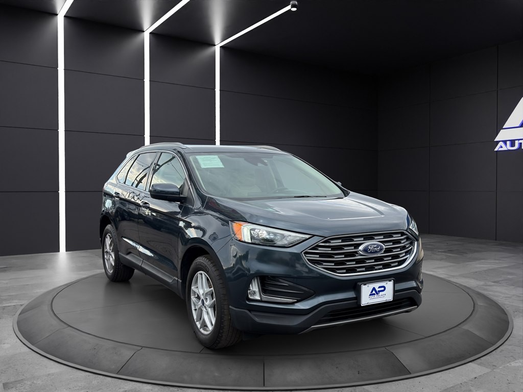 2022 Ford Edge Image 3