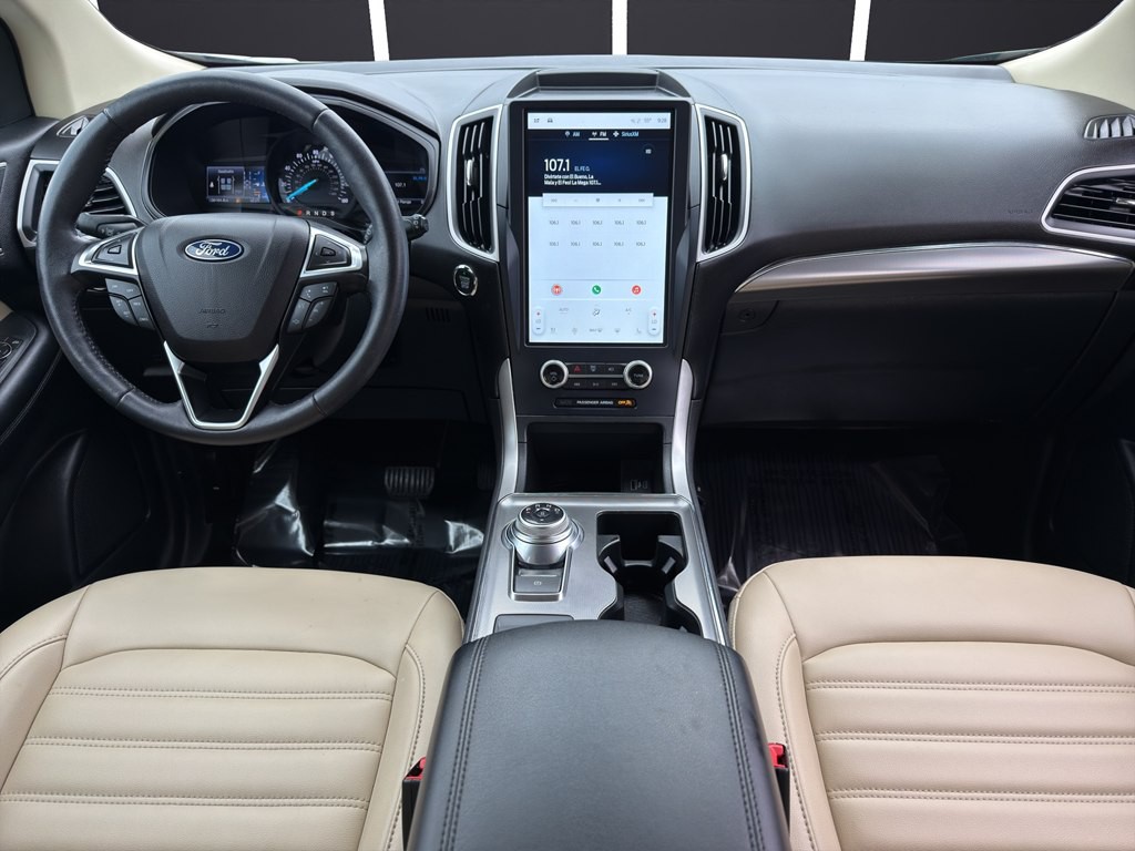 2022 Ford Edge Image 13