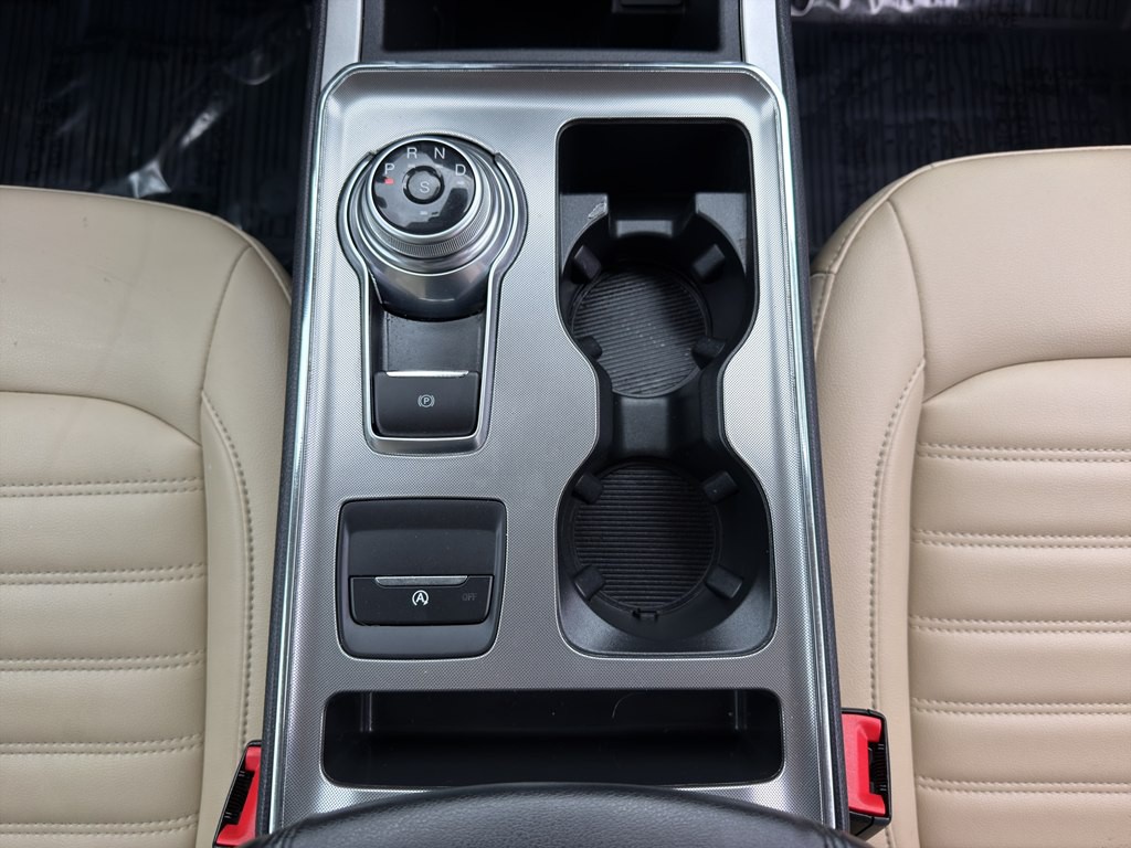 2022 Ford Edge Image 19