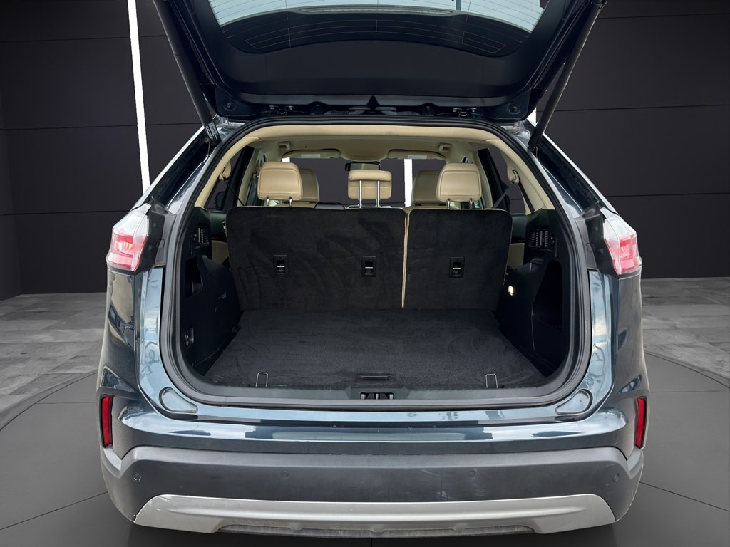 2022 Ford Edge Image 22