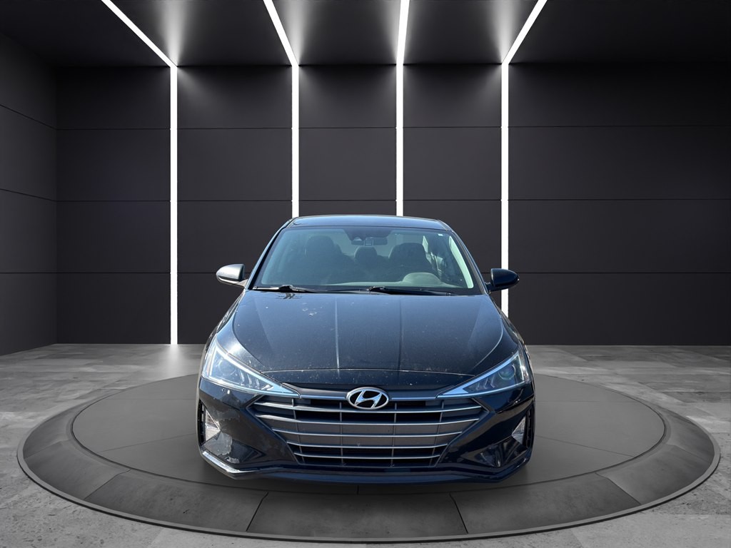 2020 Hyundai Elantra Image 2