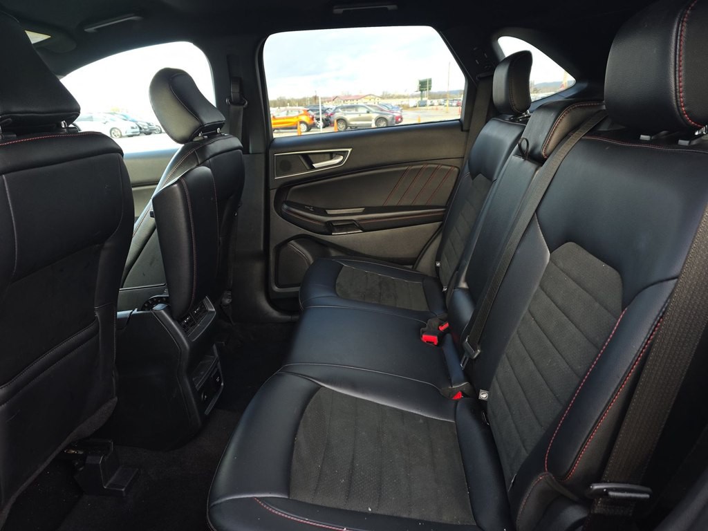 2024 Ford Edge Image 6