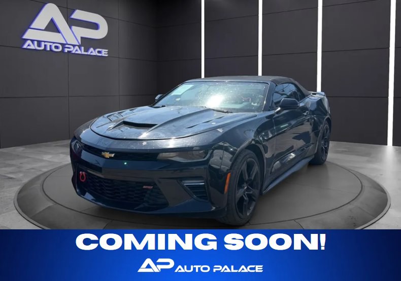 2017 Chevrolet Camaro Image 1