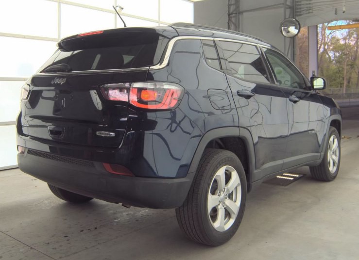 2019 Jeep Compass Image 2
