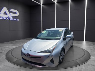 Image for 2016 Toyota Prius Two Eco ID: 7383013