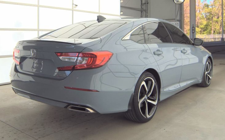 2021 Honda Accord Image 2