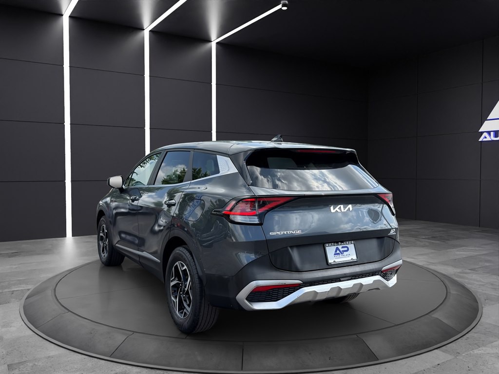 2023 Kia Sportage Image 4