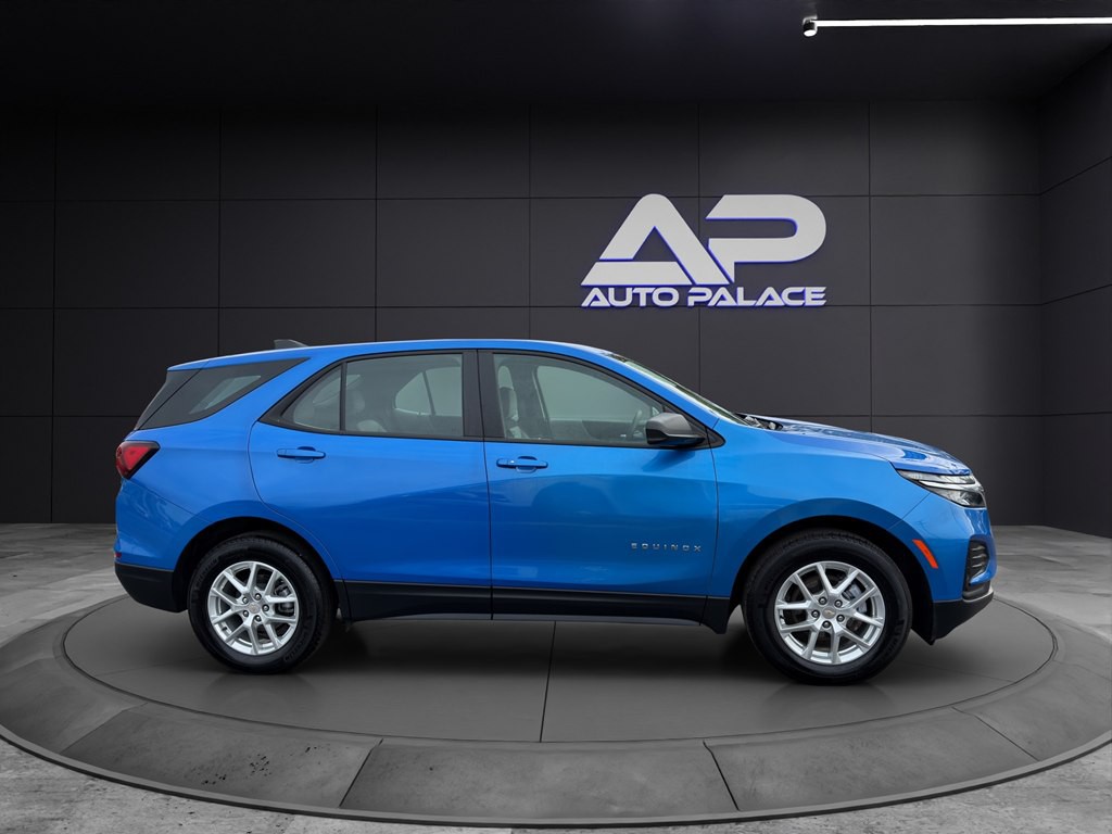 2024 Chevrolet Equinox Image 8
