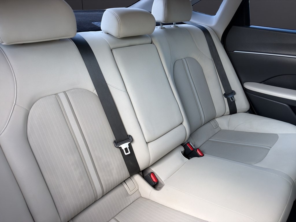 2023 Hyundai Sonata Image 18