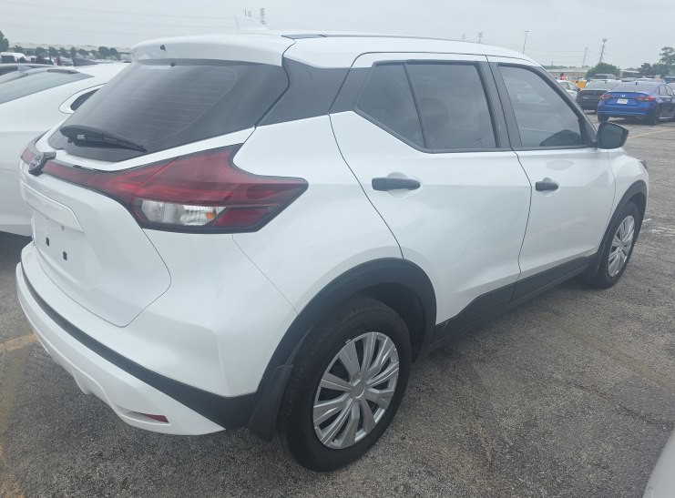 2024 Nissan Kicks Image 2