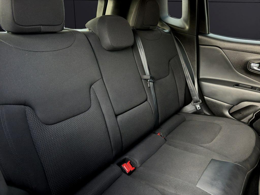 2018 Jeep Renegade Image 20