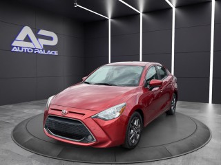 Image for 2019 Toyota Yaris LE KBB VALUE 11K WOW ID: 7422800