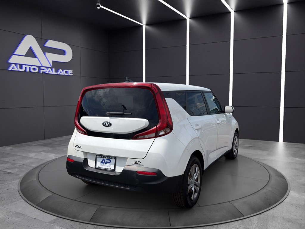 2020 Kia Soul Image 6